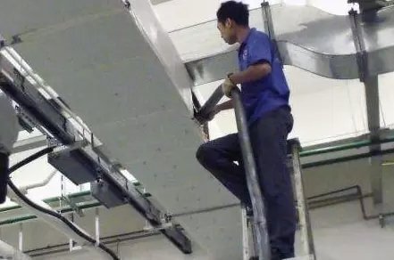 奧克斯中央空調(diào)清洗